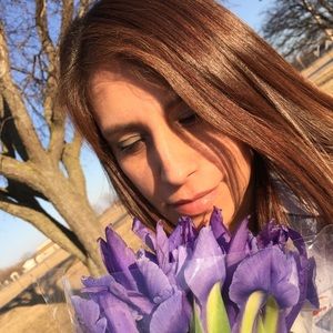 Meet your Posher, Yesenia